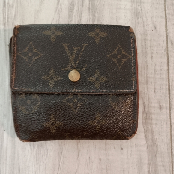 Louis Vuitton Monogram Portefeiulle Elise Trifold Wallet - Picture 1 of 15